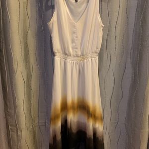Simply Vera Vera wang hi low chiffon white dress M